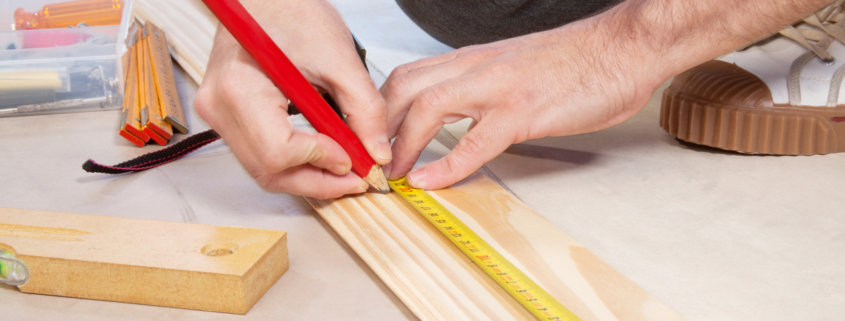 Cropped hand of a carpenter